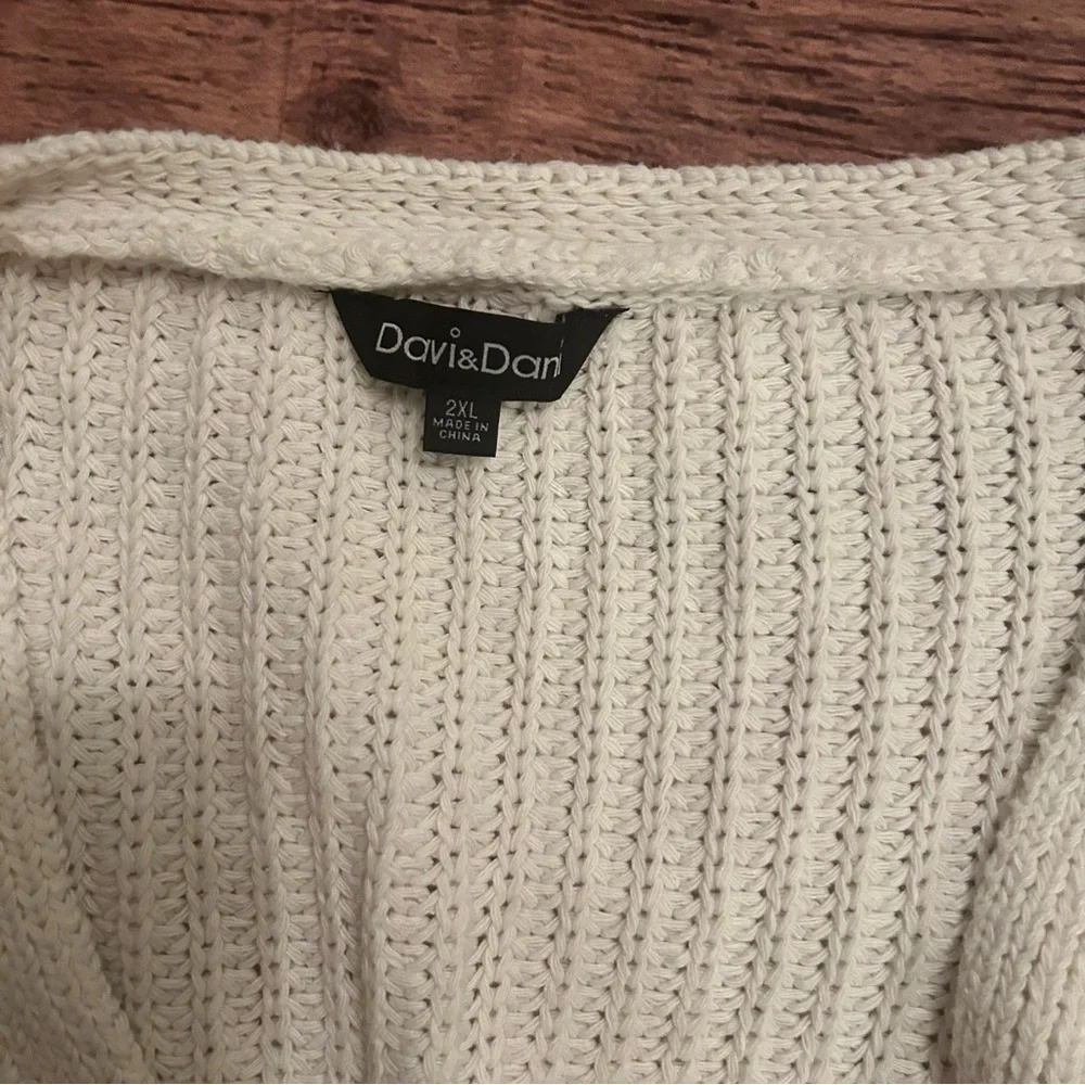 Davi & Dani Off White Oversized Cardigan Size 2X - Picture 2 of 4